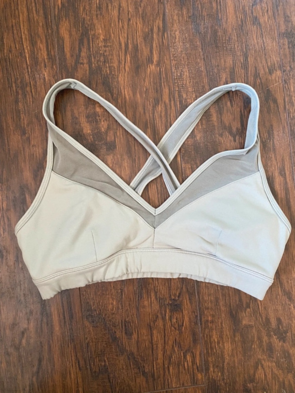 ALO Bra Bundle - Picture 3 of 9